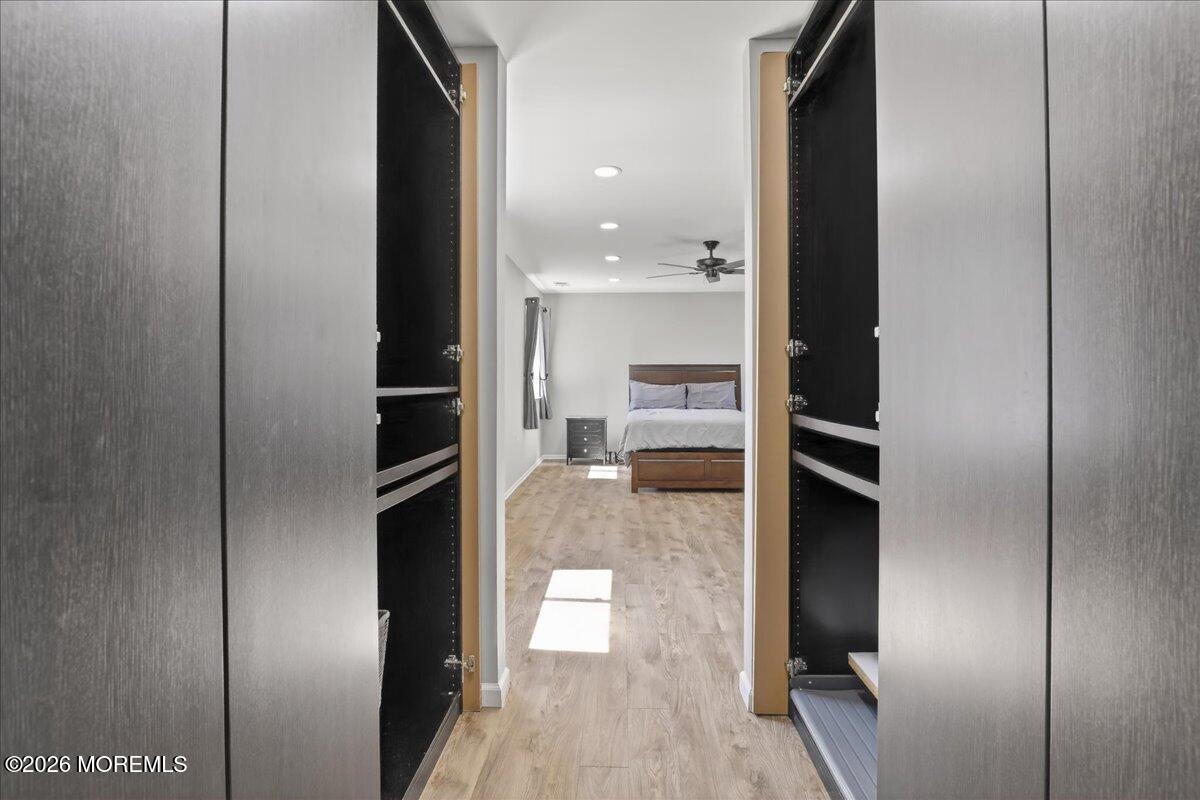 33 Ashford Road Jackson, NJ 08527 - Photo 41 of 71 41-Primary Closet