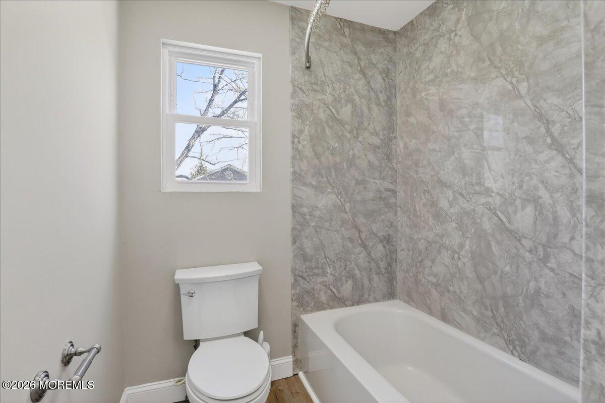 33 Ashford Road Jackson, NJ 08527 - Photo 48 of 71 48-Bathroom
