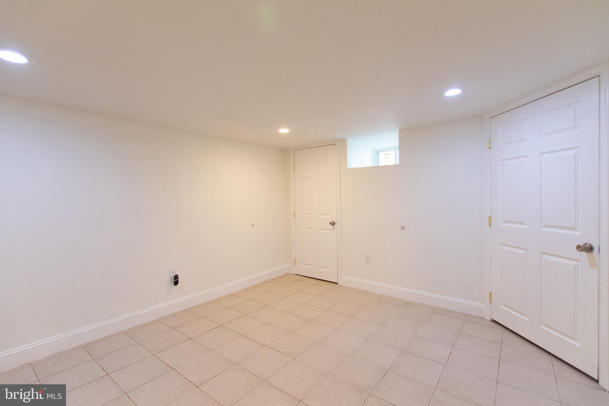 138 Mercy Street Philadelphia, PA 19148 - Photo 11 of 25