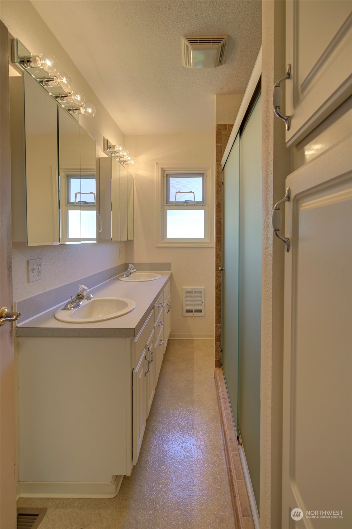 19 Stover Road Hoquiam, WA 98550 - Photo 13 of 31 Gallery Image 13