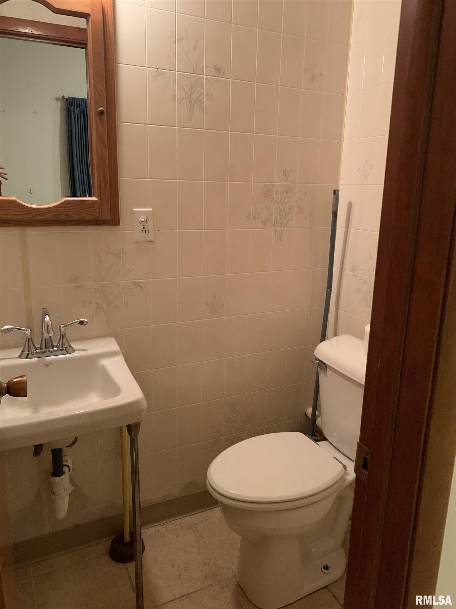 4347 North Koerner Road Peoria, IL 61615 - Photo 19 of 37