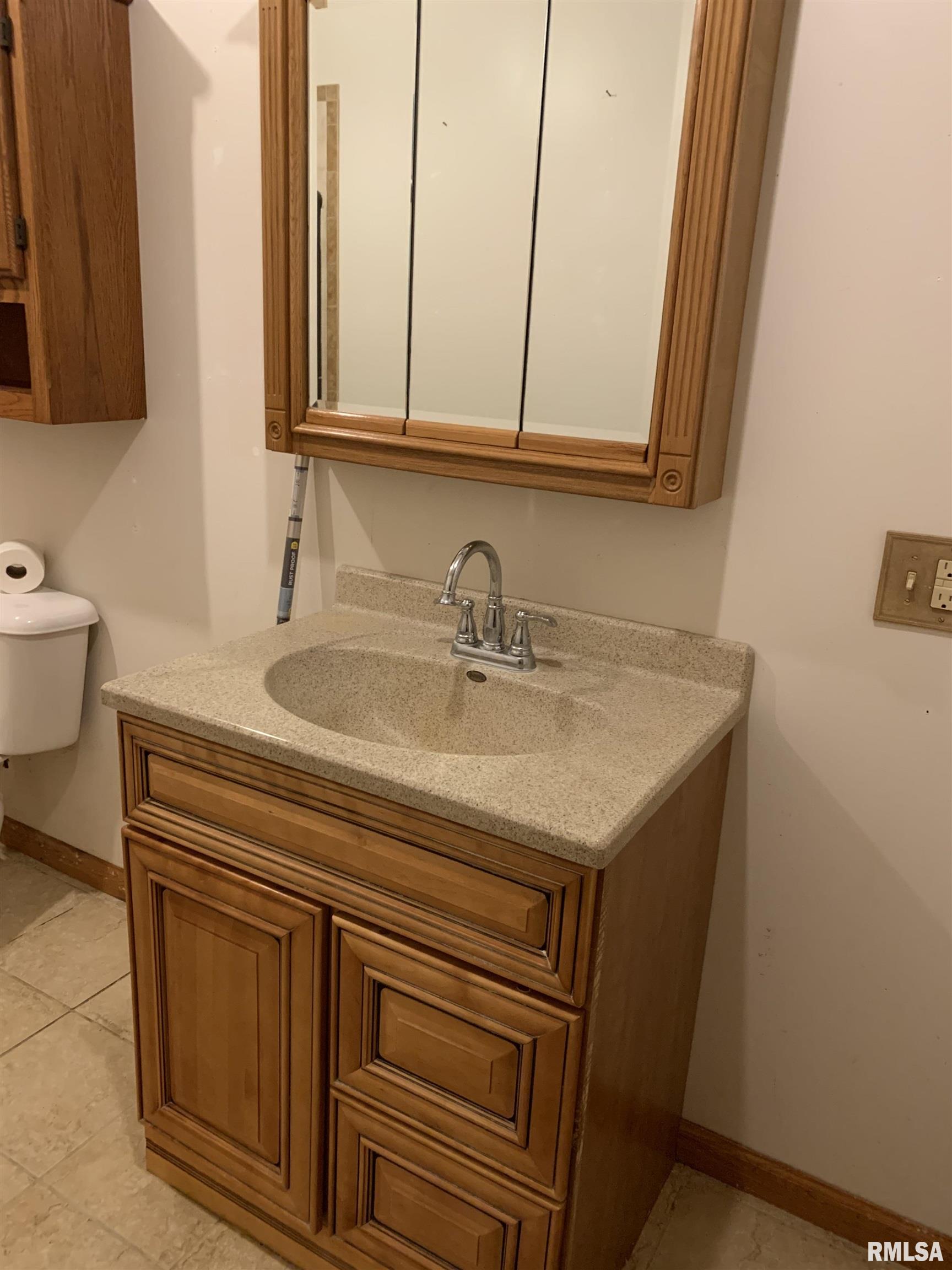 4347 North Koerner Road Peoria, IL 61615 - Photo 23 of 37