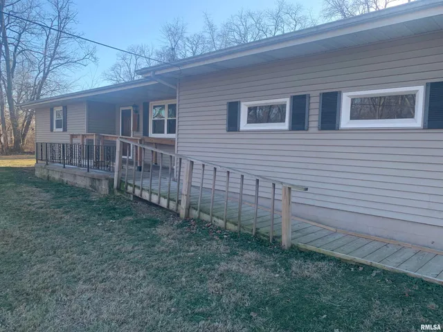 $169,900 | 4347 North Koerner Road, Peoria, IL 61615