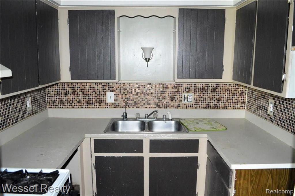 58629 Wallington Washington, MI 48094 - Photo 3 of 15