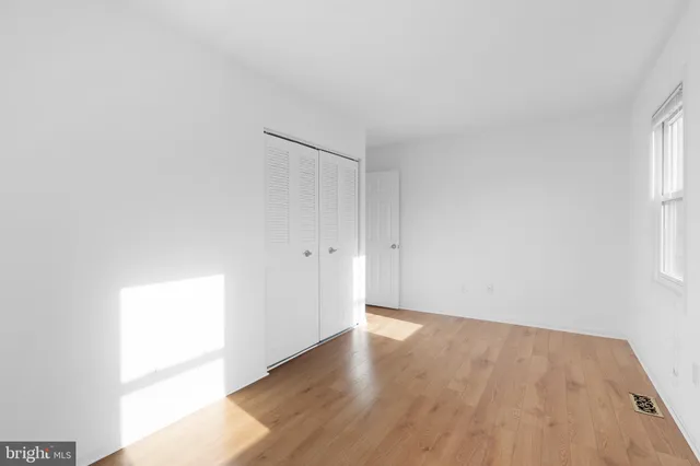 $3,600 | 2636 East Side Drive, Alexandria, VA 22306