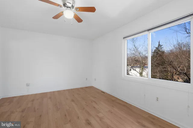 $3,600 | 2636 East Side Drive, Alexandria, VA 22306