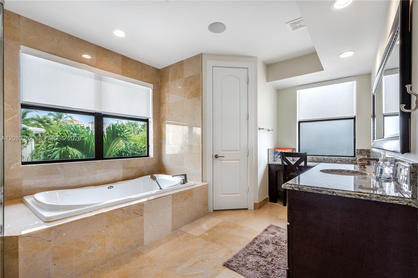169 Southeast Wavecrest Way Boca Raton, FL 33432 - Photo 33 of 47 Gallery Image 33