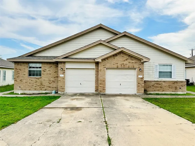 $1,450 | 222 Marvin Cove, Hutto, TX 78634