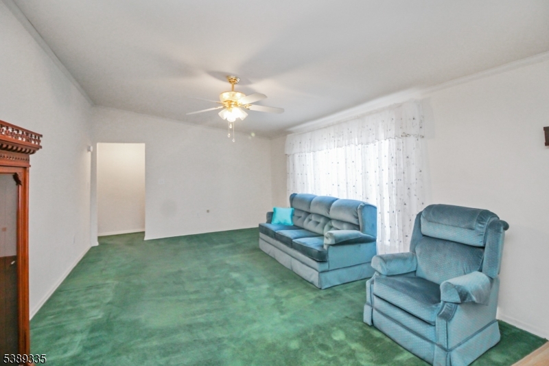 3 Post Road Belvidere, NJ 07823 - Photo 4 of 15