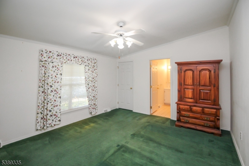 3 Post Road Belvidere, NJ 07823 - Photo 8 of 15