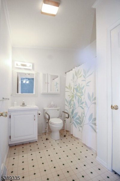 3 Post Road Belvidere, NJ 07823 - Photo 9 of 15