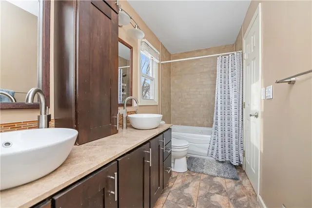 $244,900 | 25 Tearose Meadow Lane, Clarkson, NY 14420