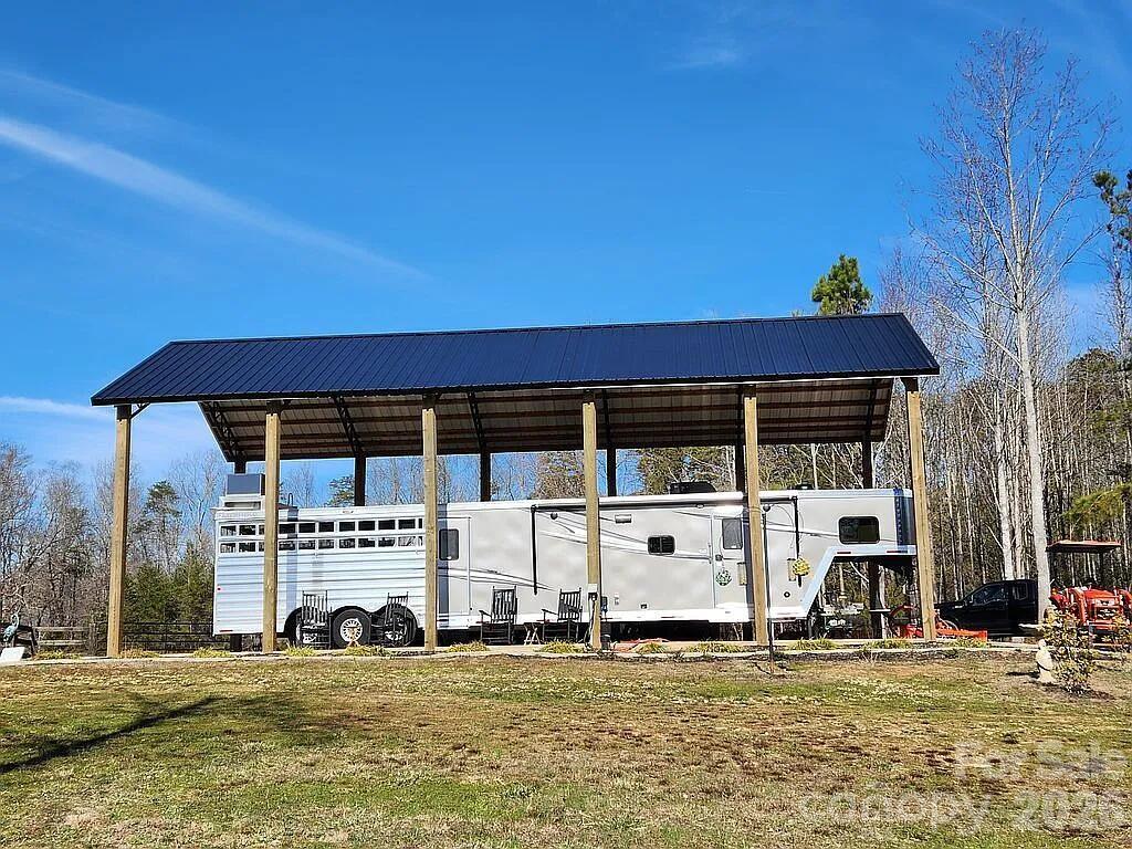 4085 Hunting Country Road Tryon, NC 28782 - Photo 17 of 18