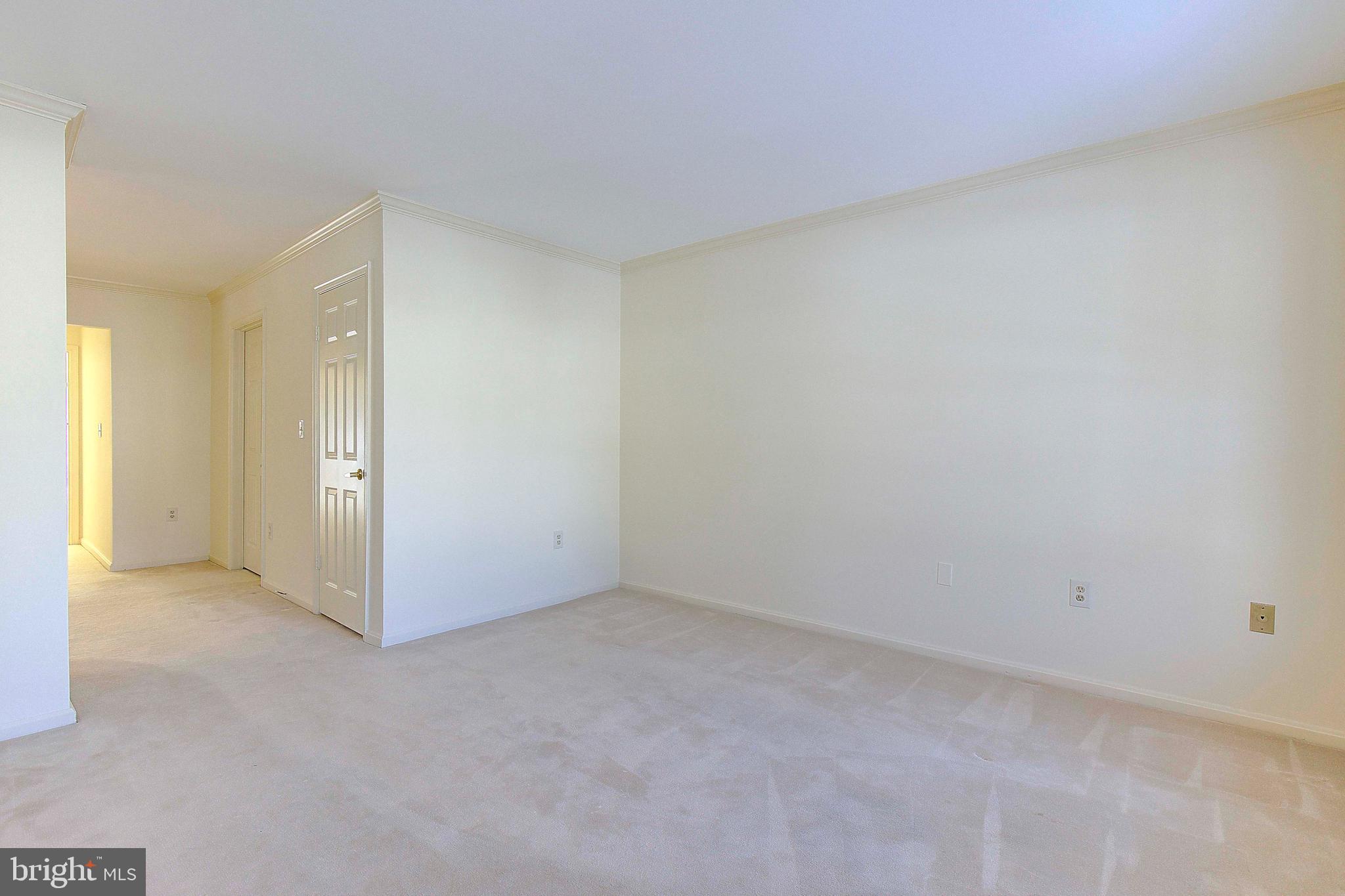 921 Riversedge Circle Annapolis, MD 21401 - Photo 3 of 25 Gallery Image 3