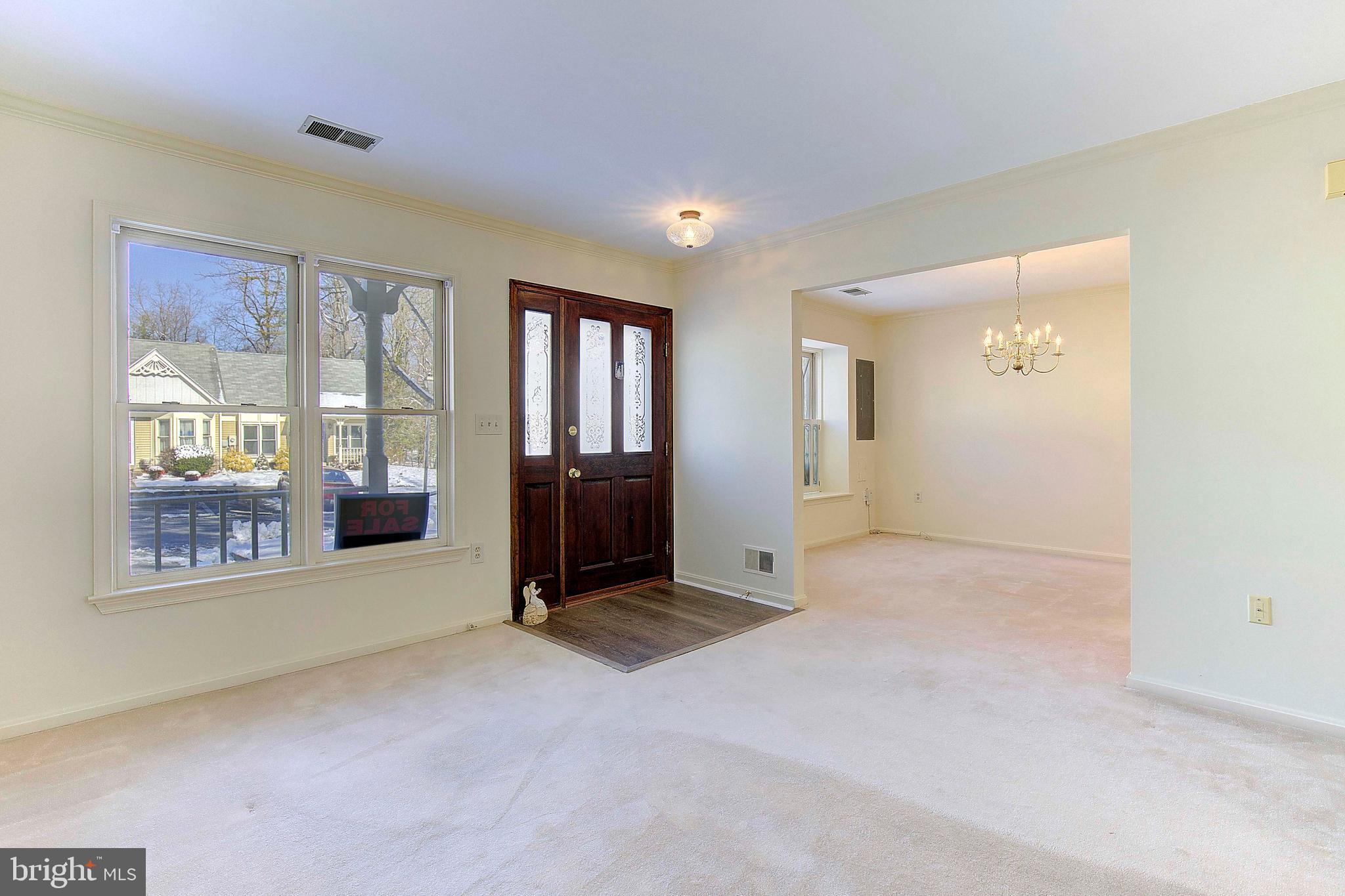 921 Riversedge Circle Annapolis, MD 21401 - Photo 5 of 25 Gallery Image 5