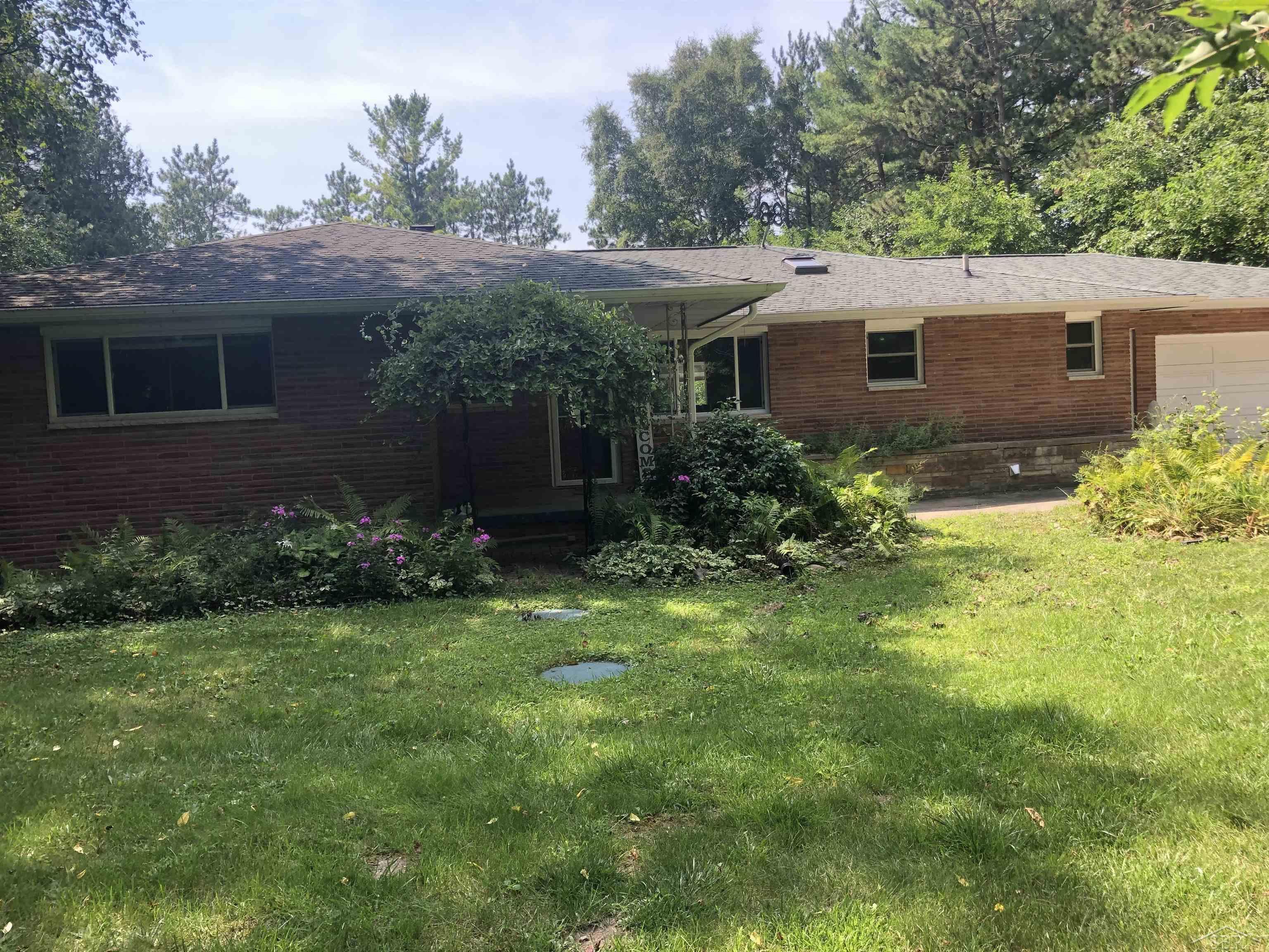 4401 North Hemlock Road Hemlock, MI 48626 - Photo 20 of 46
