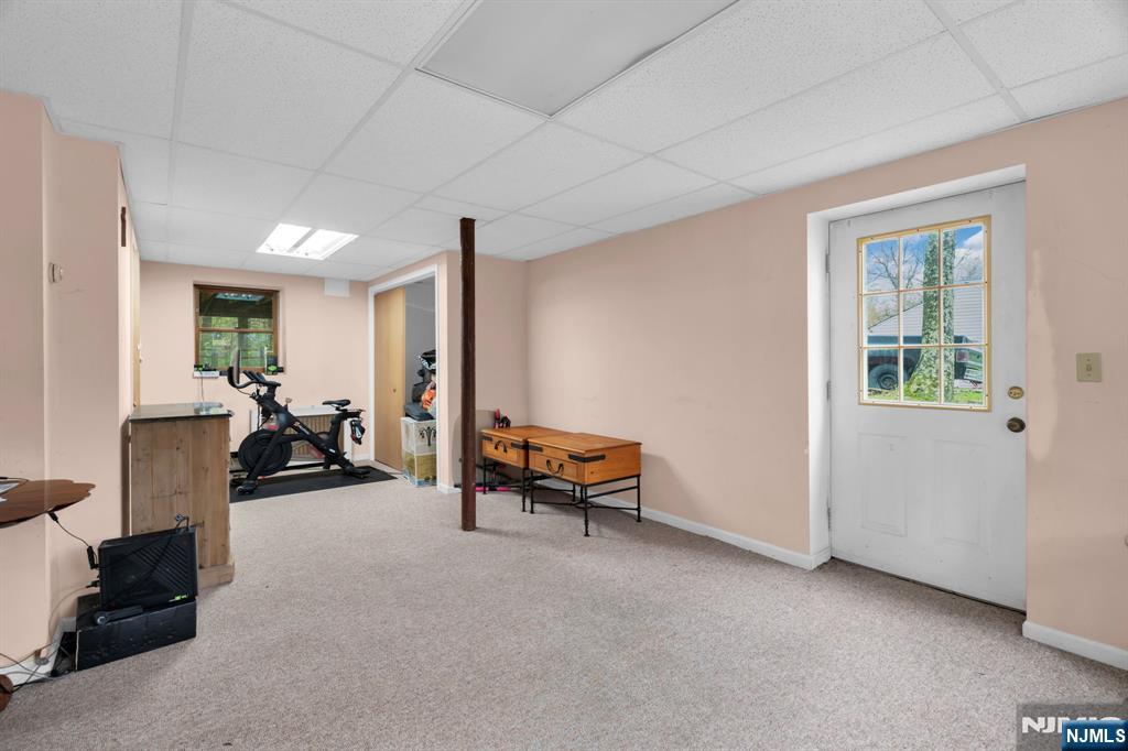 140 Papscoe Road West Milford, NJ 07421 - Photo 5 of 47