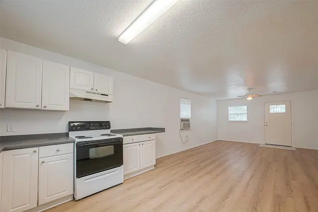 $675 | 2051 Santa Rosa Street, Unit A, Houston, TX 77023