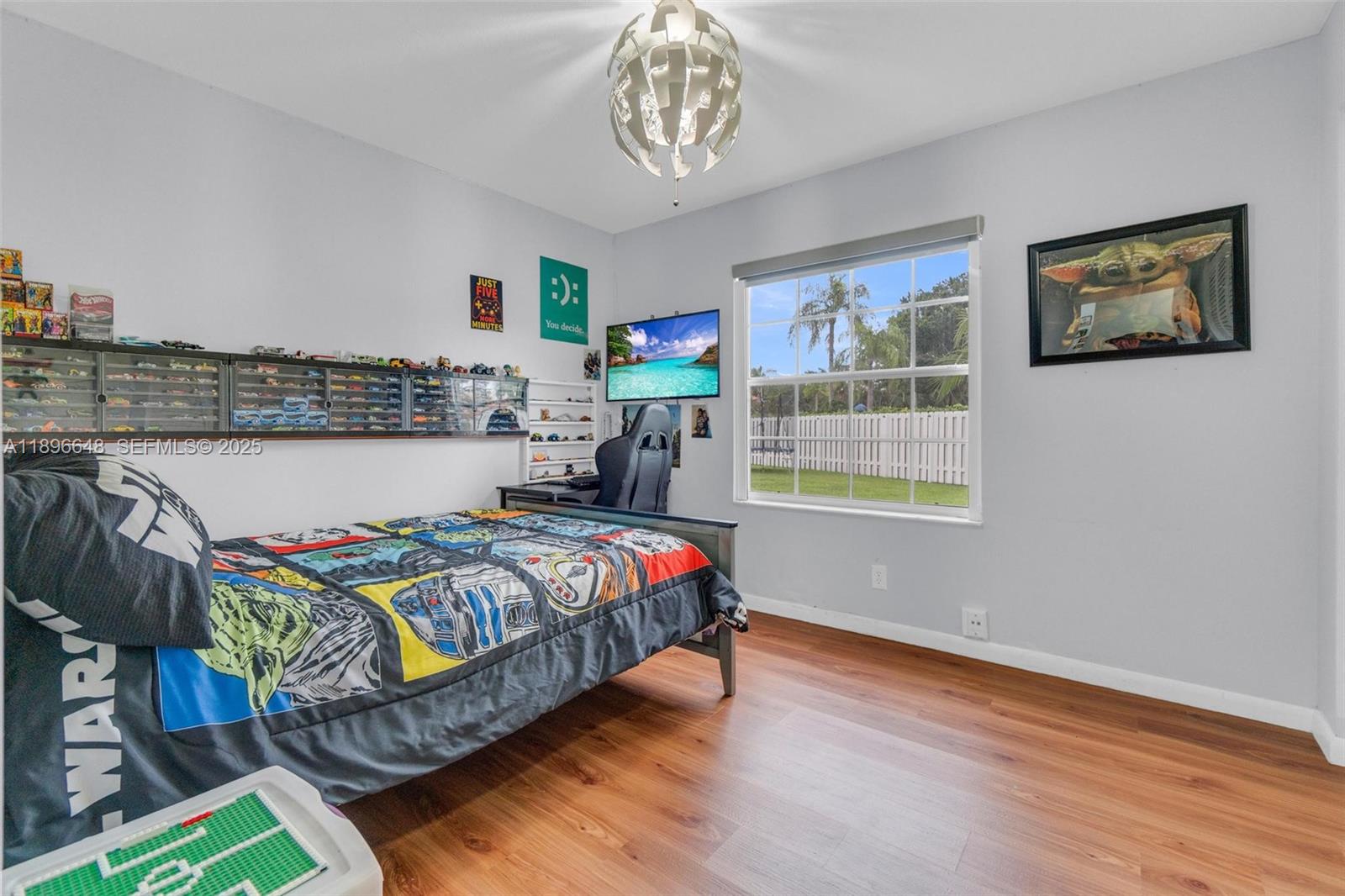 362 Bridgeton Road Weston, FL 33326 - Photo 24 of 46 Gallery Image 24
