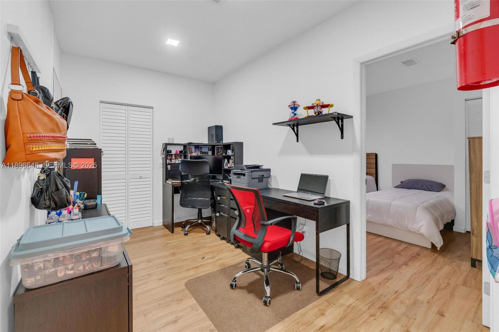 362 Bridgeton Road Weston, FL 33326 - Photo 33 of 46 Gallery Image 33