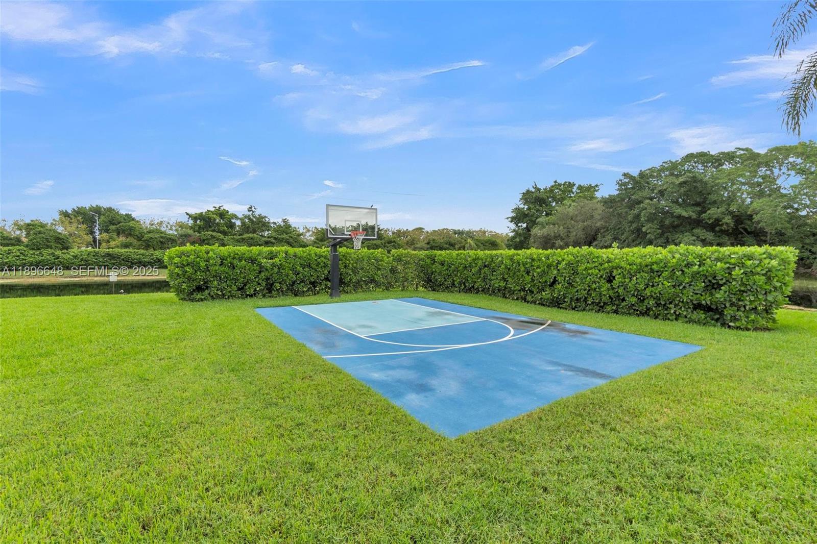 362 Bridgeton Road Weston, FL 33326 - Photo 43 of 46 Gallery Image 43