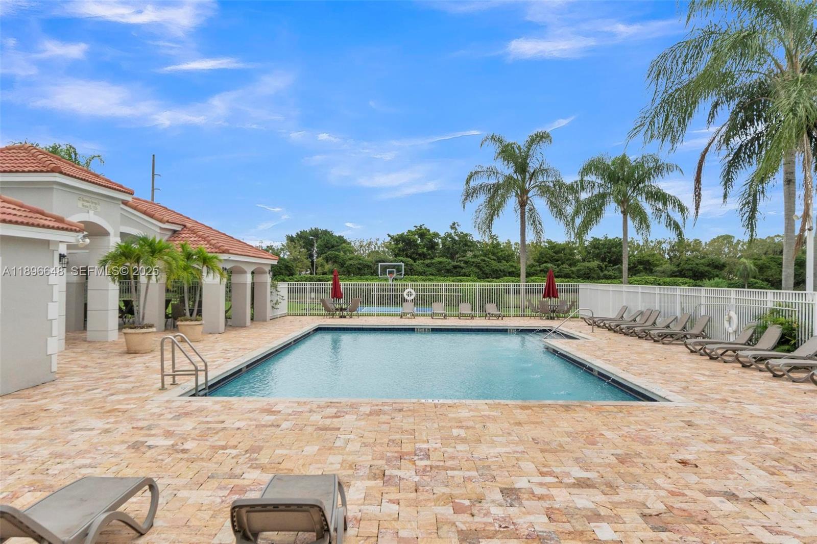 362 Bridgeton Road Weston, FL 33326 - Photo 45 of 46 Gallery Image 45