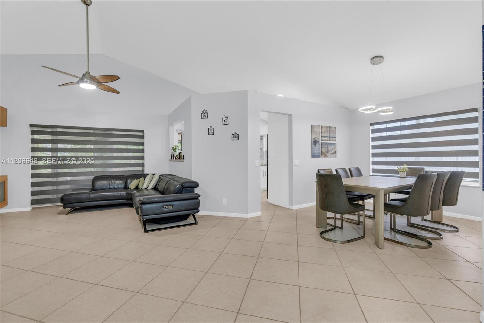 362 Bridgeton Road Weston, FL 33326 - Photo 9 of 46 Gallery Image 9