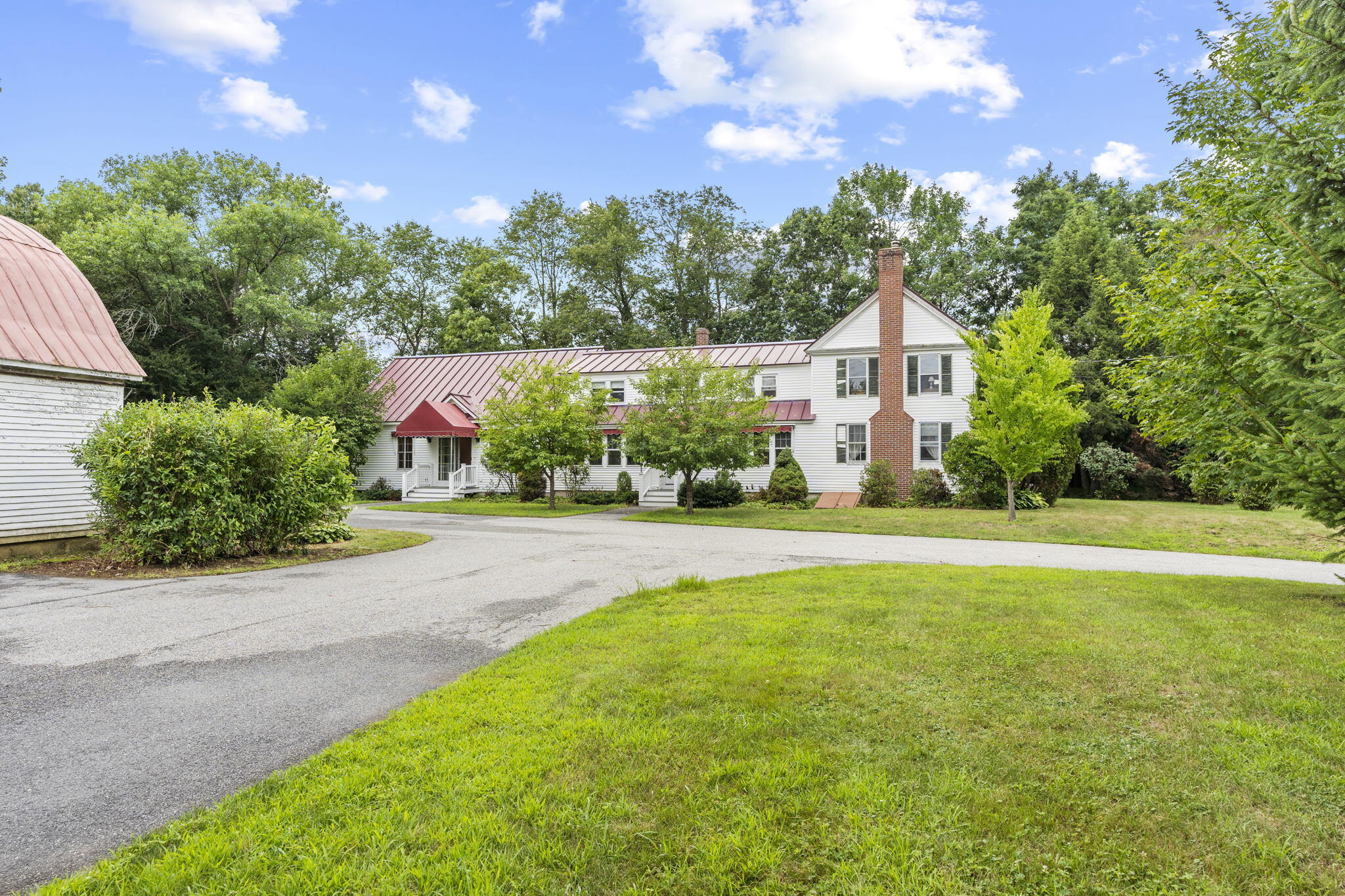 2209 Riverside Drive Auburn, ME 04210 - Photo 2 of 59 1-web-or-mls-DSC07055