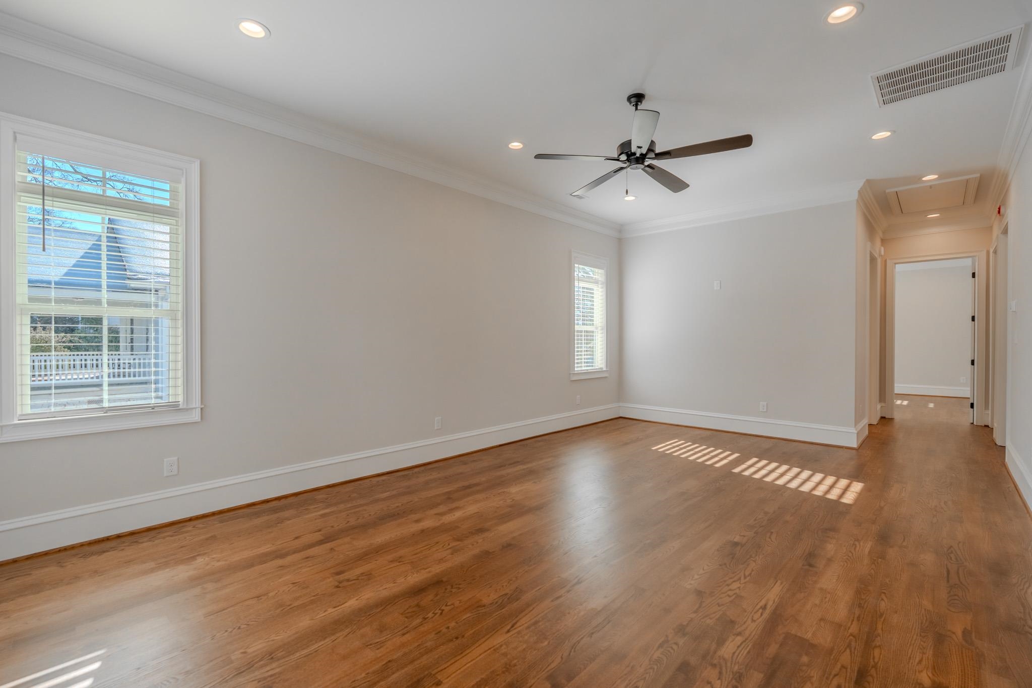 205 Pine Street Greer, SC 29650 - Photo 13 of 50