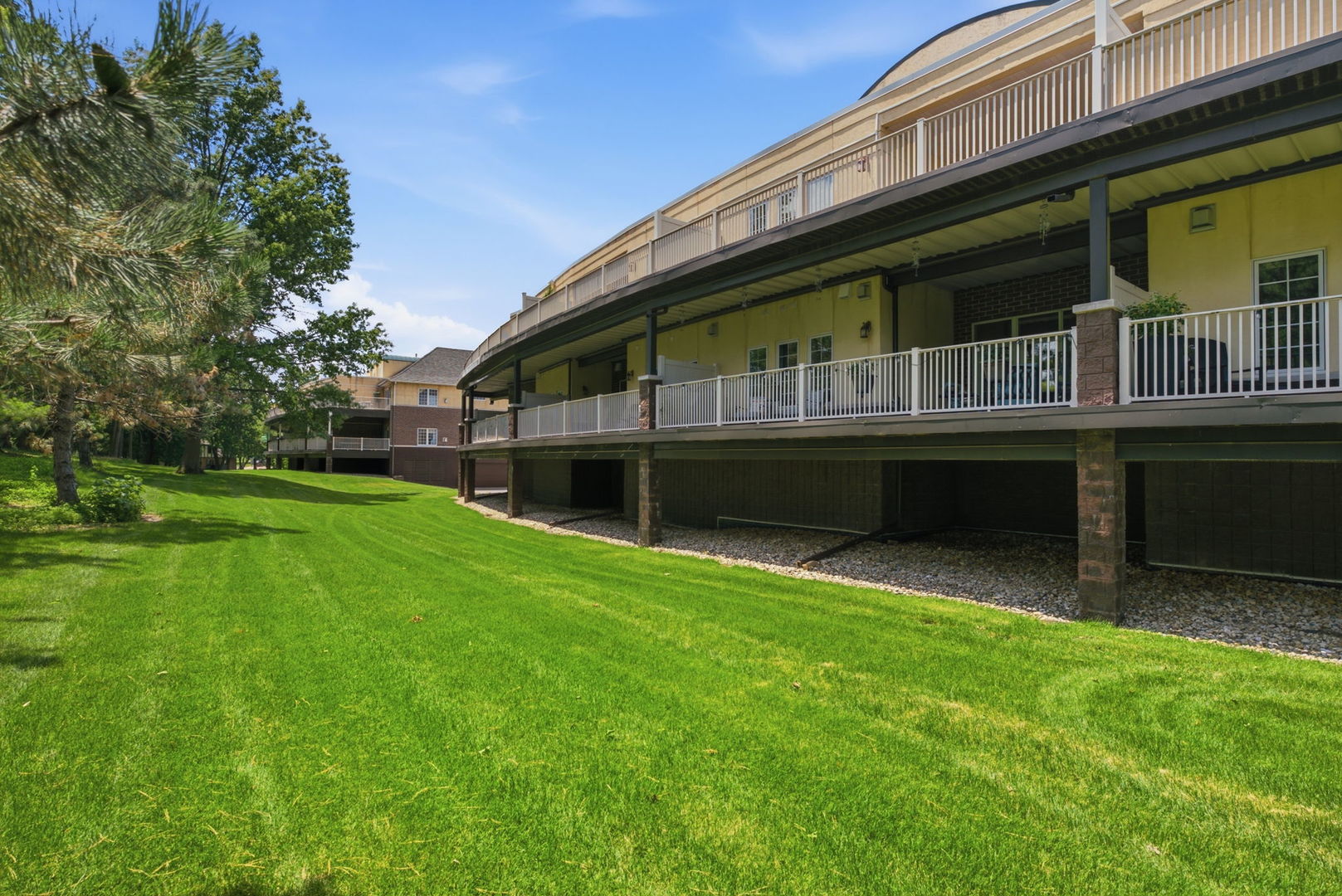 6215 Utica Ridge Road, Unit 104 Davenport, IA 52807 - Photo 34 of 34