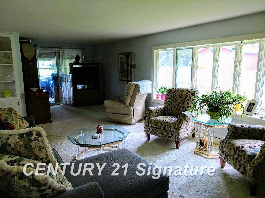 16240 Stuart Road Chesaning, MI 48616 - Photo 11 of 29