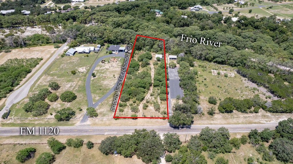 3598 Ranch Road 1120 Rio Frio, TX 78879 - Photo 4 of 27