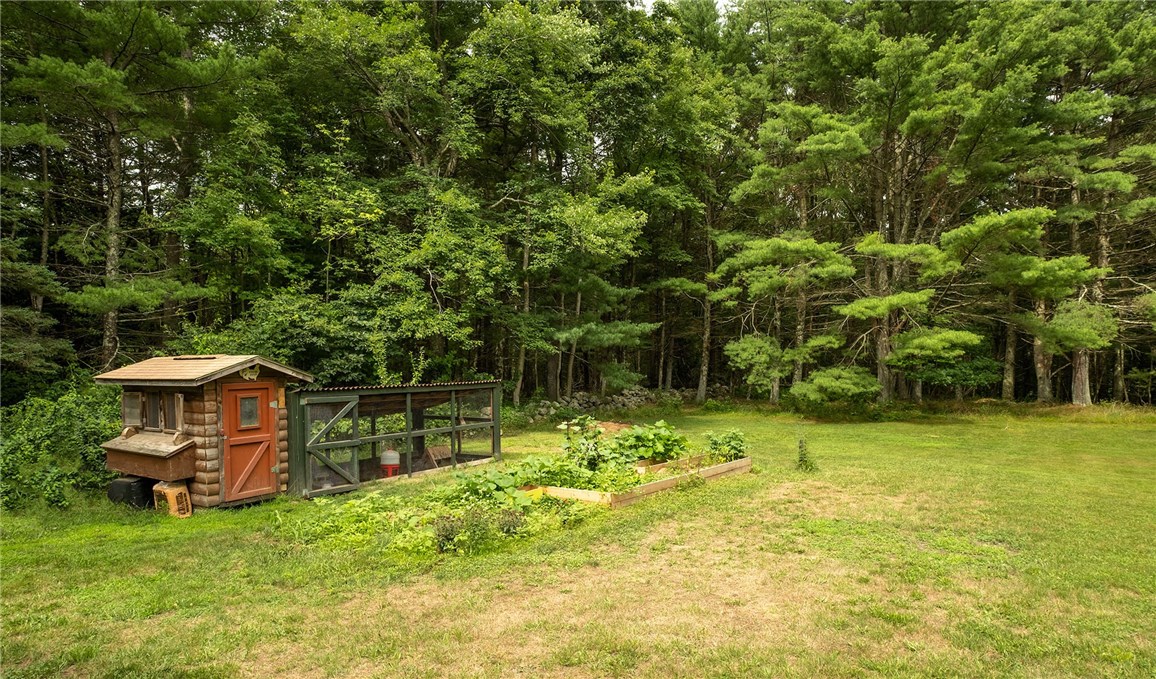 1152 Reynolds Road Glocester, RI 02814 - Photo 13 of 31