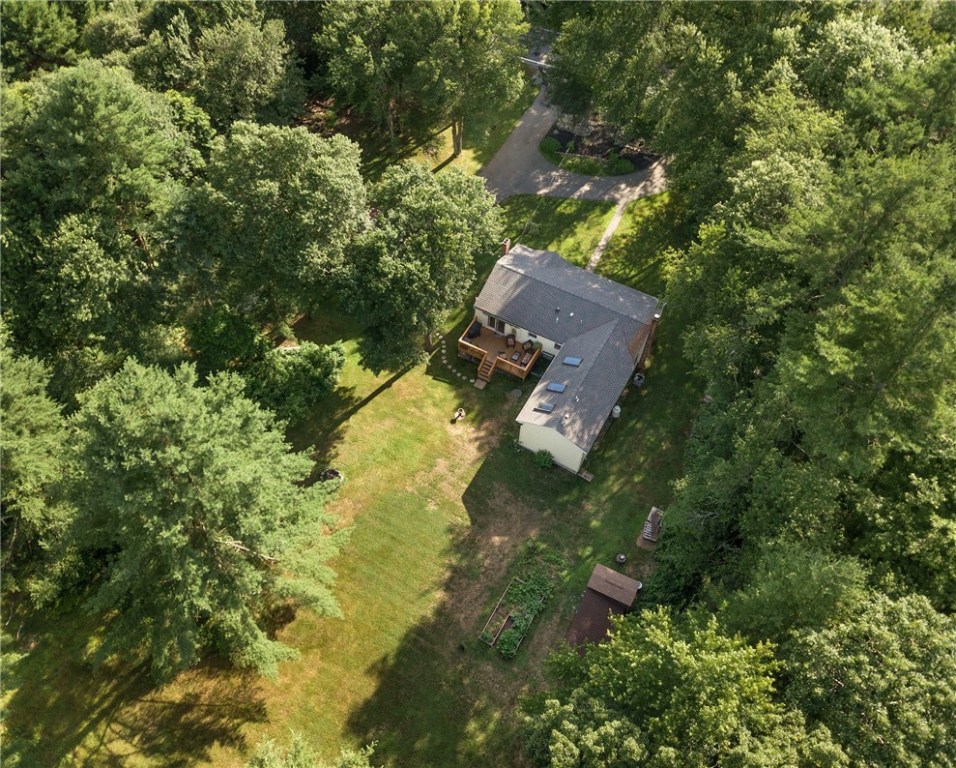 1152 Reynolds Road Glocester, RI 02814 - Photo 16 of 31