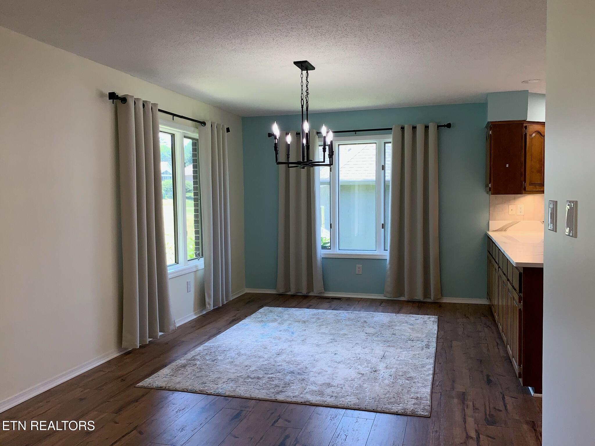 212 Tooweka Lane Loudon, TN 37774 - Photo 13 of 52 dining room