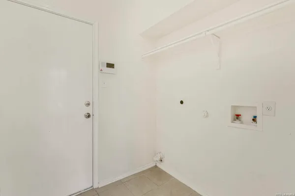 $220,000 | 9626 Mediator Run, Converse, TX 78109