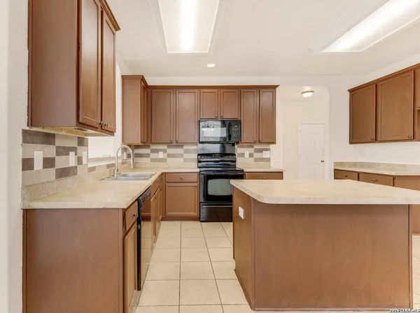 $220,000 | 9626 Mediator Run, Converse, TX 78109