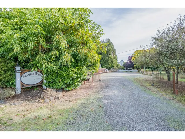 $495,000 | 209 Templeton Street, Brownsville, OR 97327