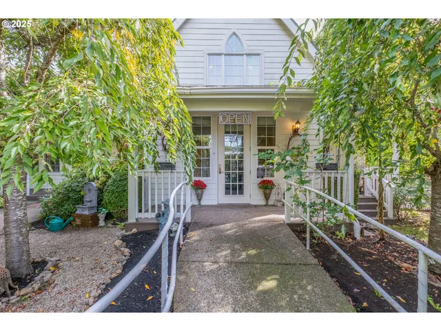 $495,000 | 209 Templeton Street, Brownsville, OR 97327