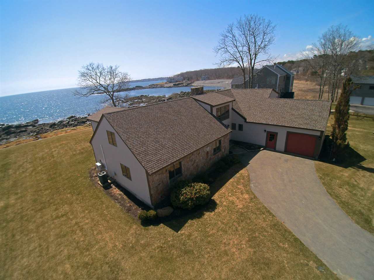 7 Ossipee Road York, ME 03902 - Photo 1 of 23 Gallery Image 1