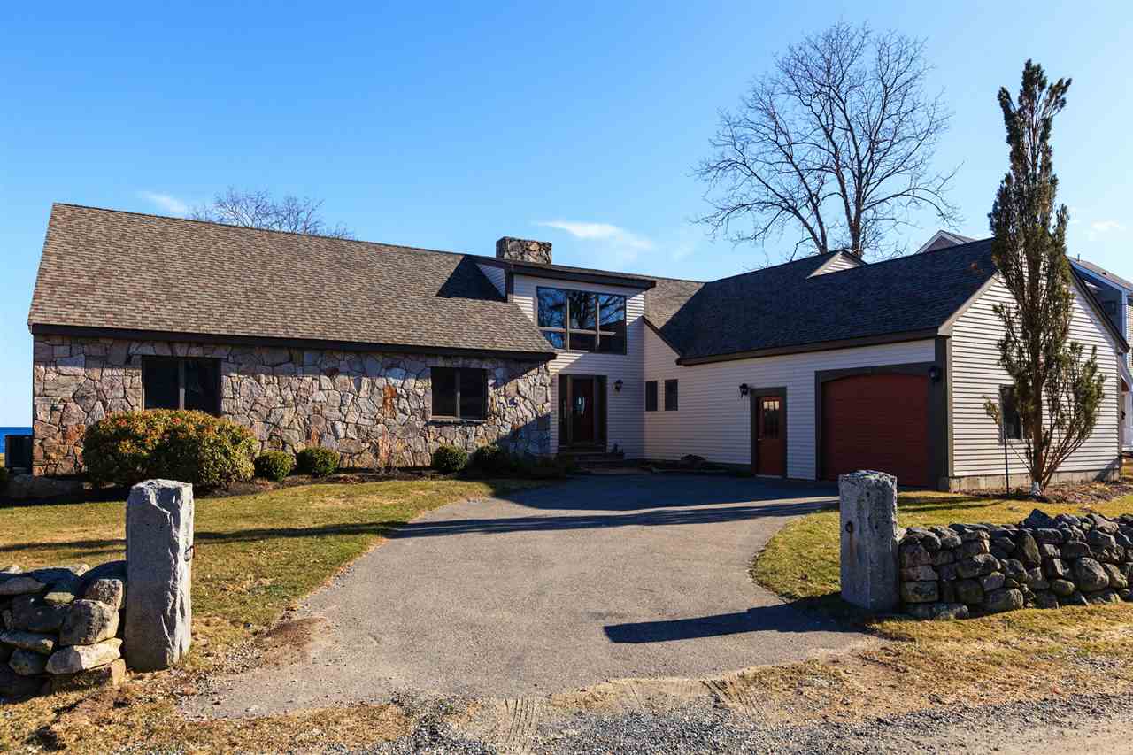 7 Ossipee Road York, ME 03902 - Photo 3 of 23 Gallery Image 3