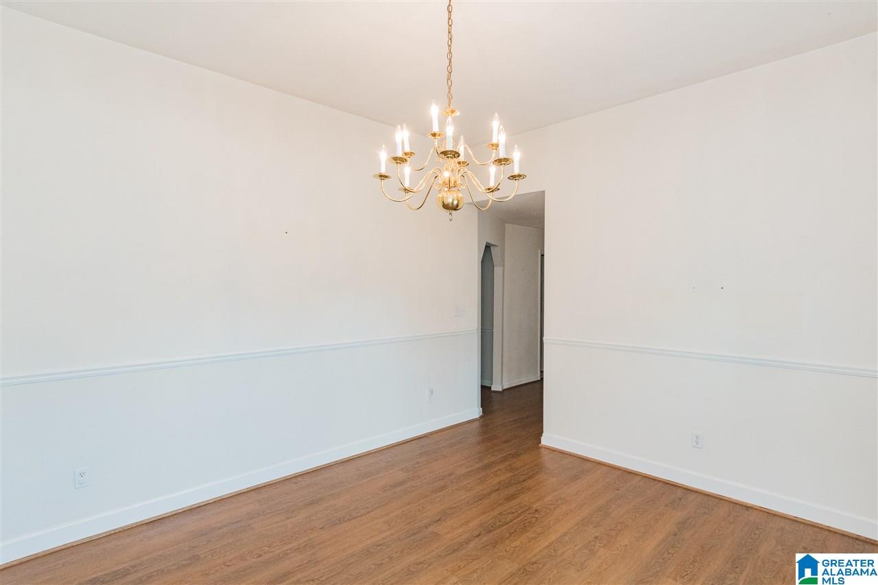424 South Fork Circle Birmingham, AL 35244 - Photo 6 of 35