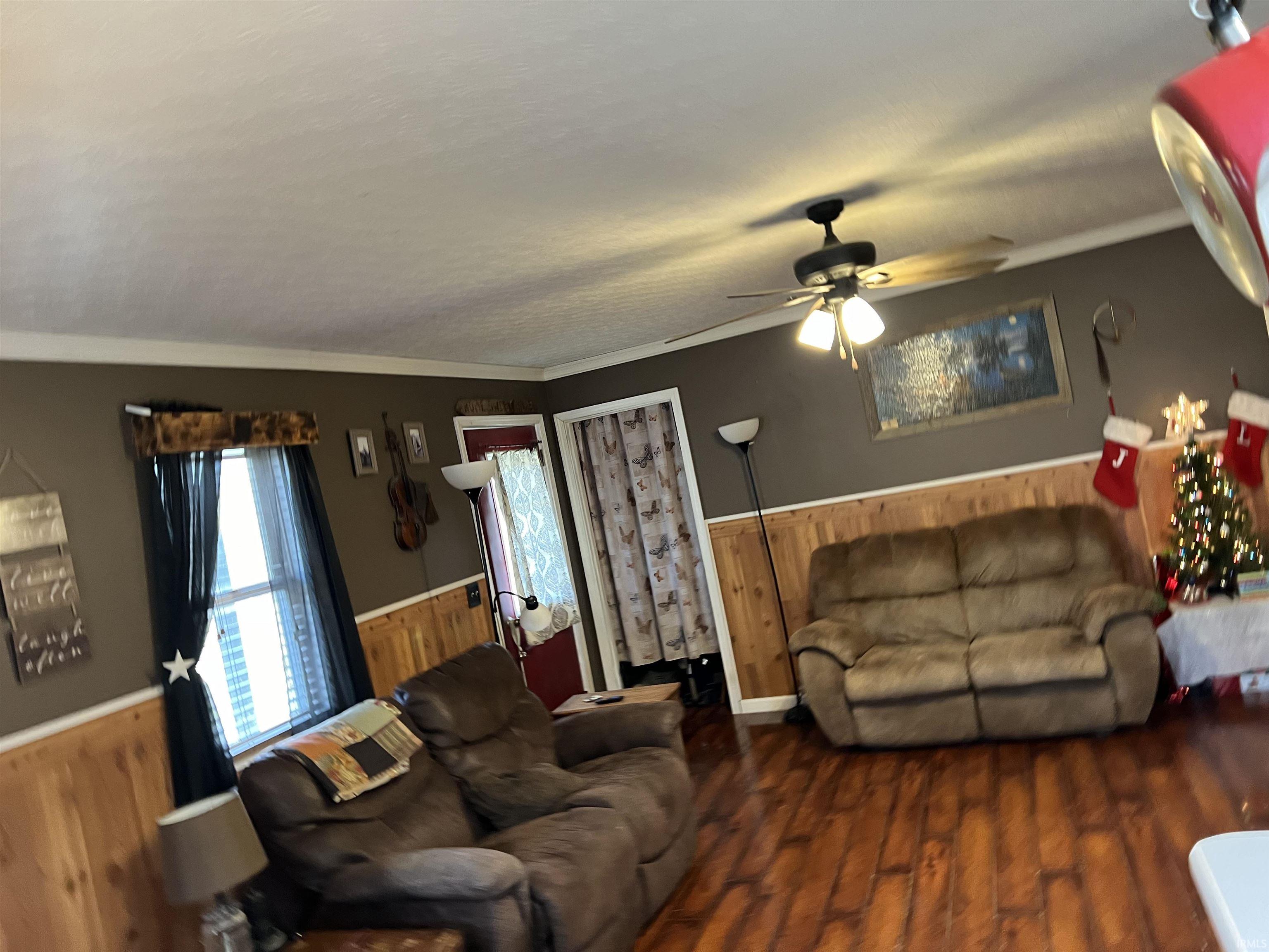 297 North Cold Springs Road Bloomfield, IN 47424 - Photo 9 of 27 Gallery Image 9