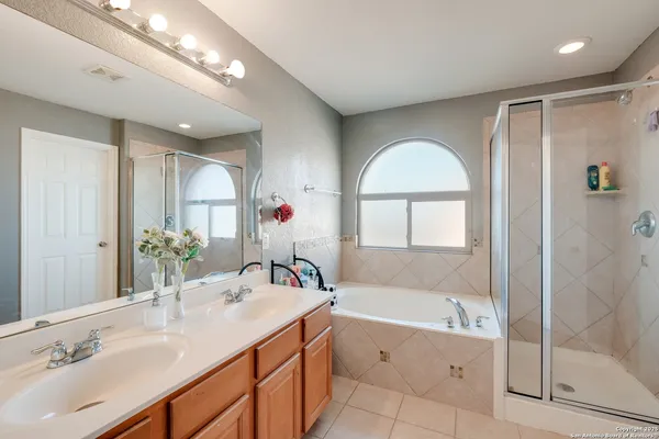 $315,000 | 6927 Macaway Creek, San Antonio, TX 78244