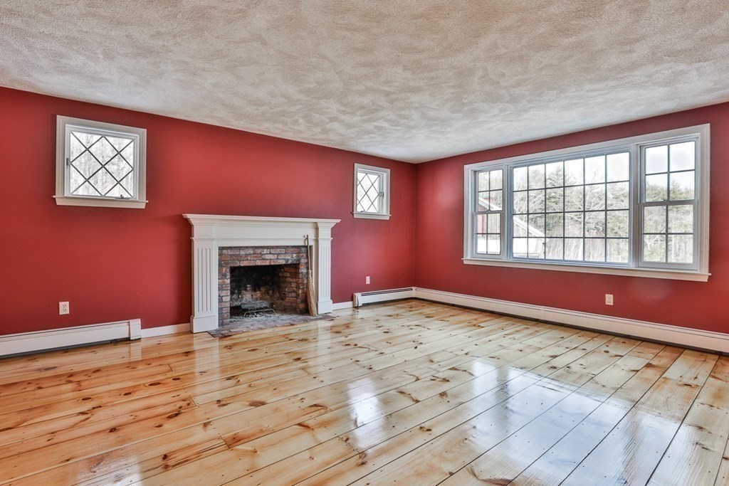 301 Stow Road Harvard, MA 01451 - Photo 11 of 24