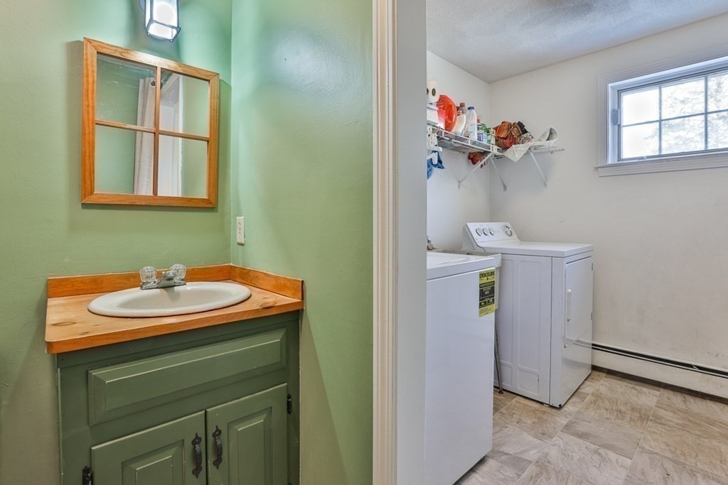301 Stow Road Harvard, MA 01451 - Photo 14 of 24