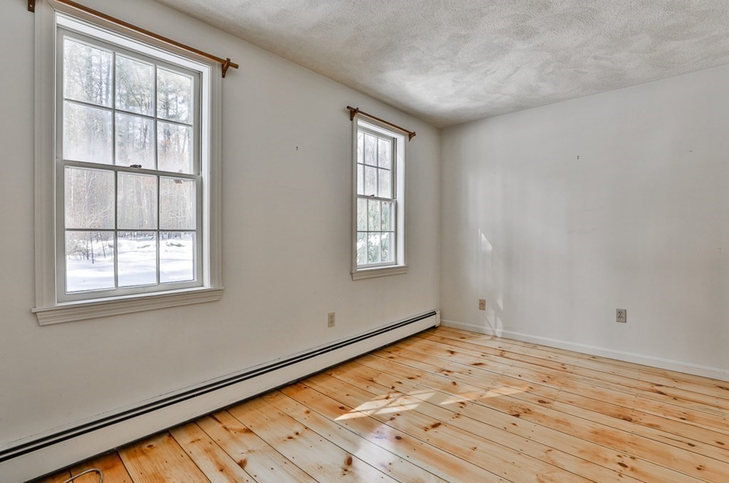 301 Stow Road Harvard, MA 01451 - Photo 15 of 24