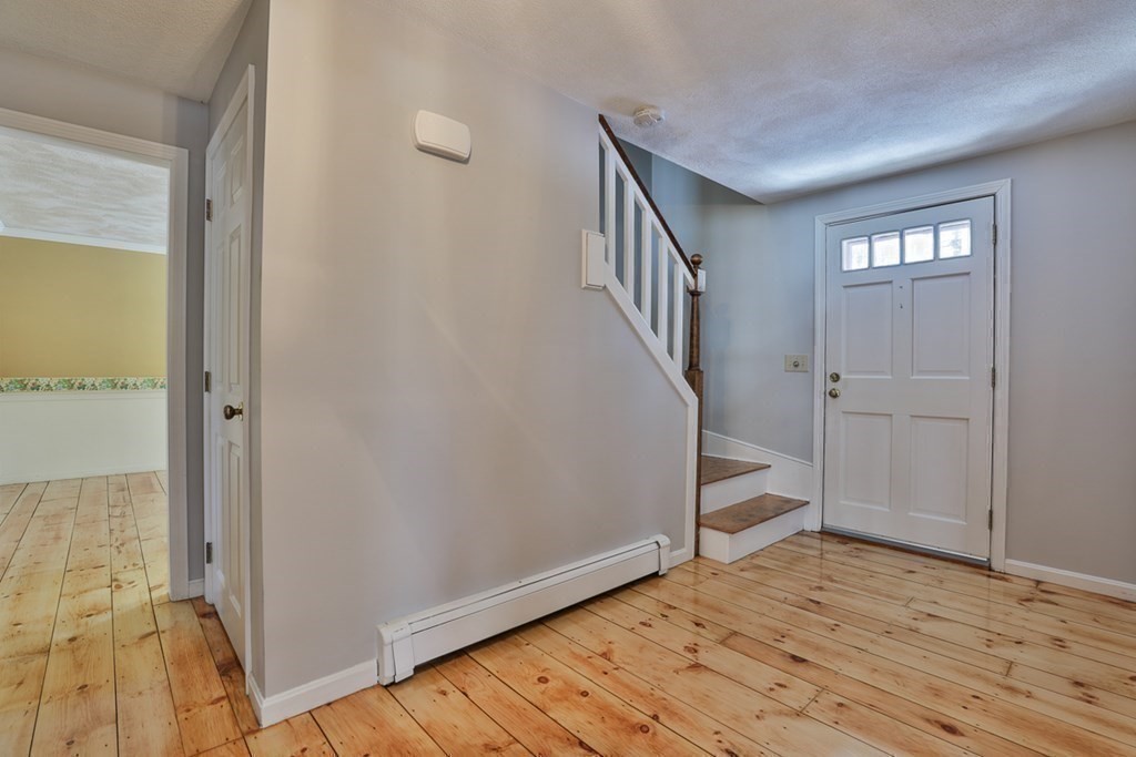 301 Stow Road Harvard, MA 01451 - Photo 16 of 24