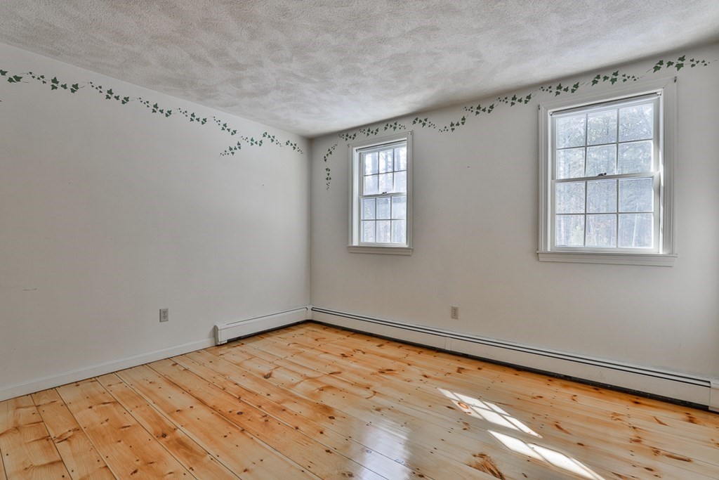 301 Stow Road Harvard, MA 01451 - Photo 17 of 24