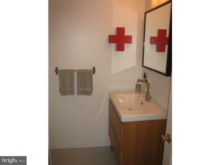 8505 Widener Road Glenside, PA 19038 - Photo 15 of 25 Master Bathroom
